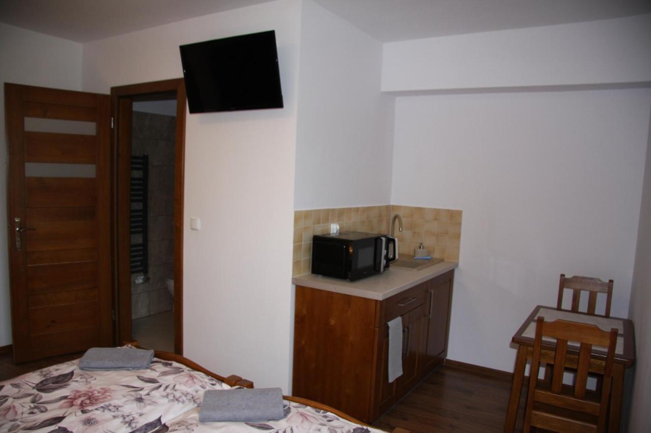 Mietusia Przystan - Wynajem Pokoi Hotel Ciche  Екстериор снимка