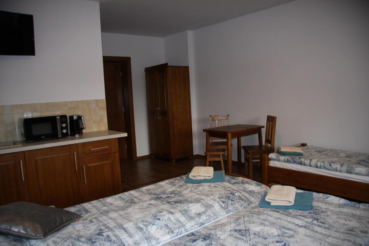 Mietusia Przystan - Wynajem Pokoi Hotel Ciche  Екстериор снимка