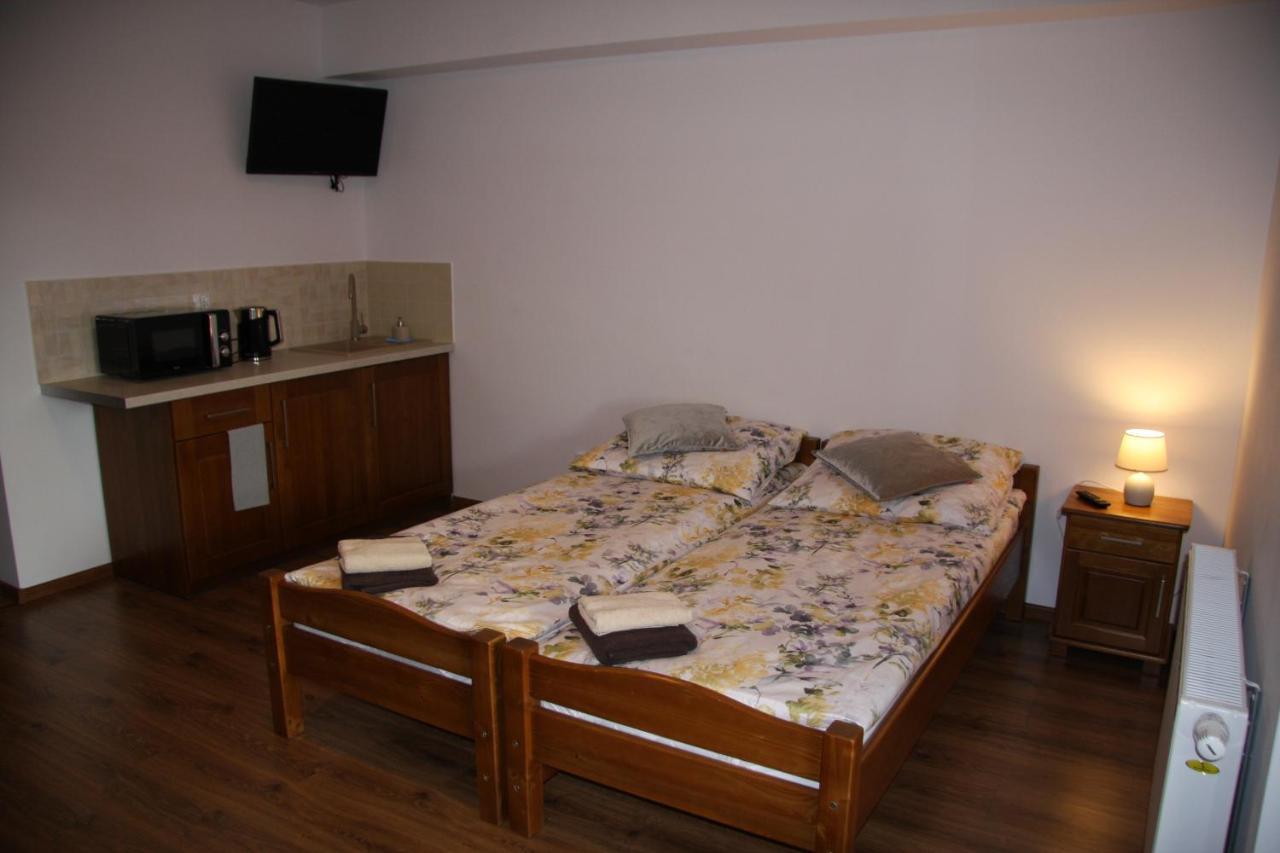 Mietusia Przystan - Wynajem Pokoi Hotel Ciche  Екстериор снимка