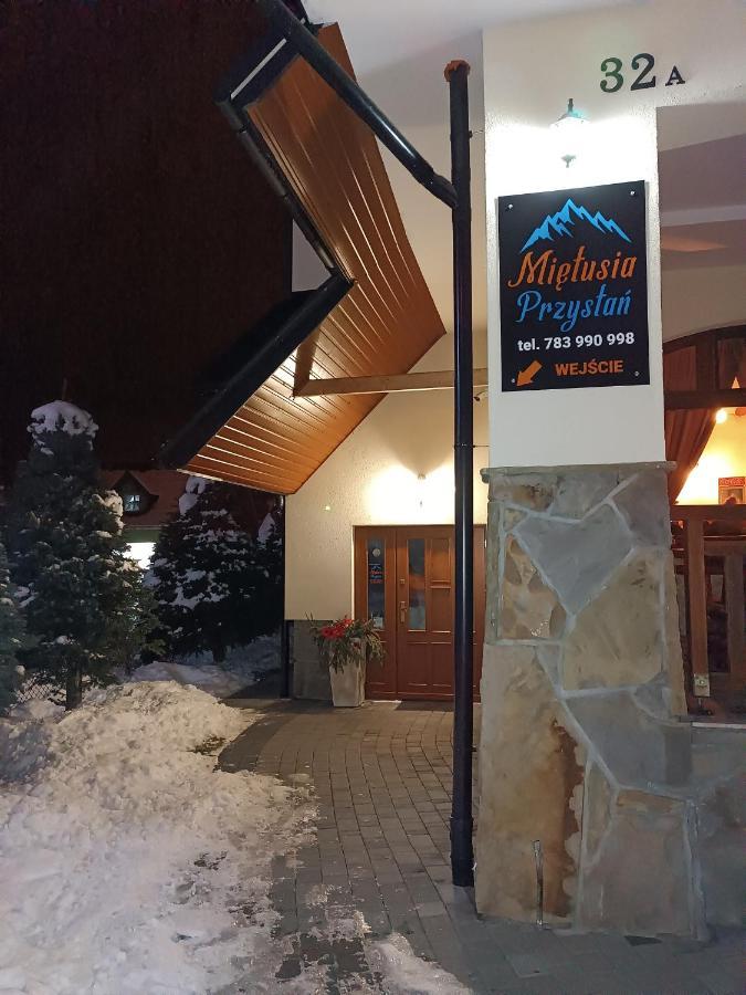Mietusia Przystan - Wynajem Pokoi Hotel Ciche  Екстериор снимка